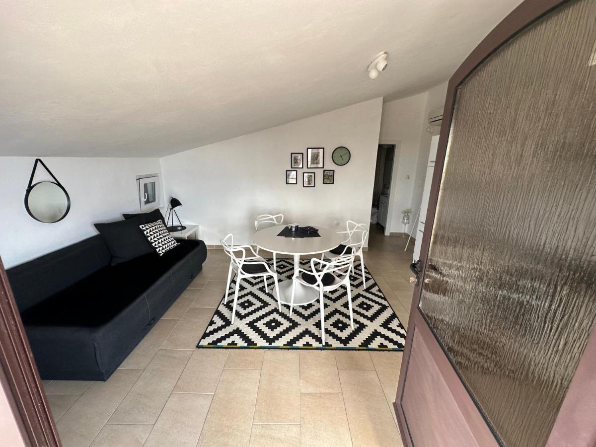 Villa Lorenta Apartments プリモシュテン エクステリア 写真